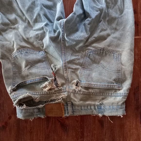 Salvageable Jeans - Picture 10 of 16